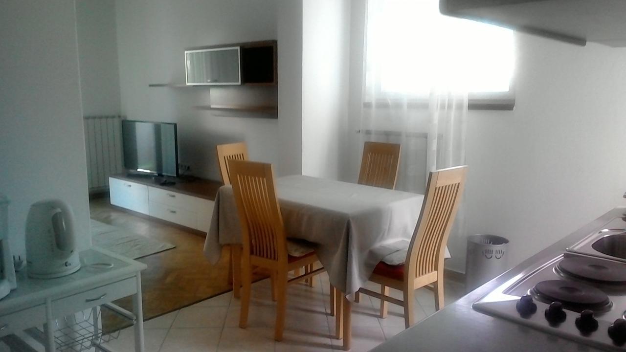 Apartment Раб Экстерьер фото